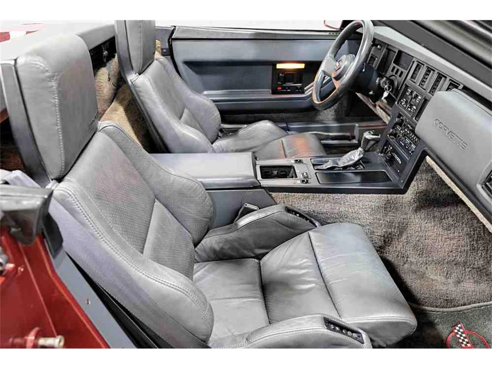 1987 Chevrolet Corvette C4 - Image 29 of 31