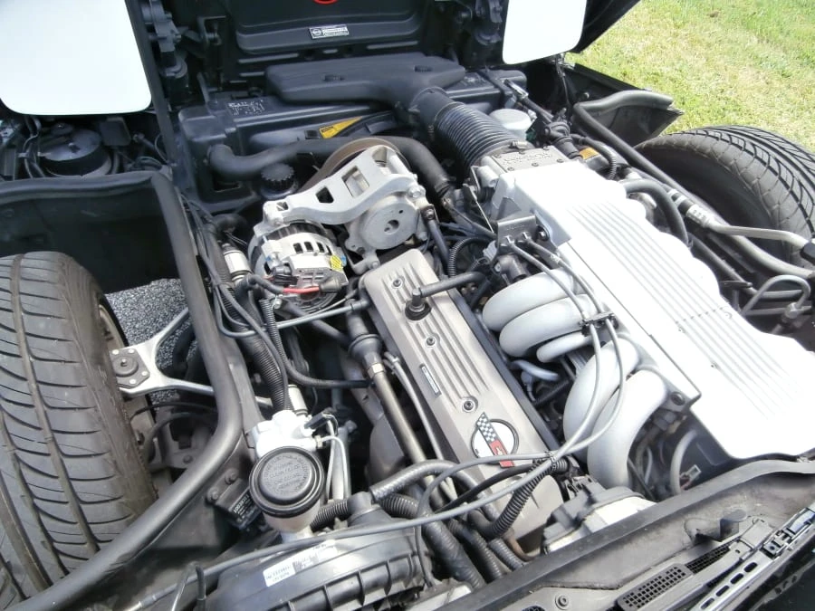 1987 Chevrolet Corvette C4 - Image 9 of 12