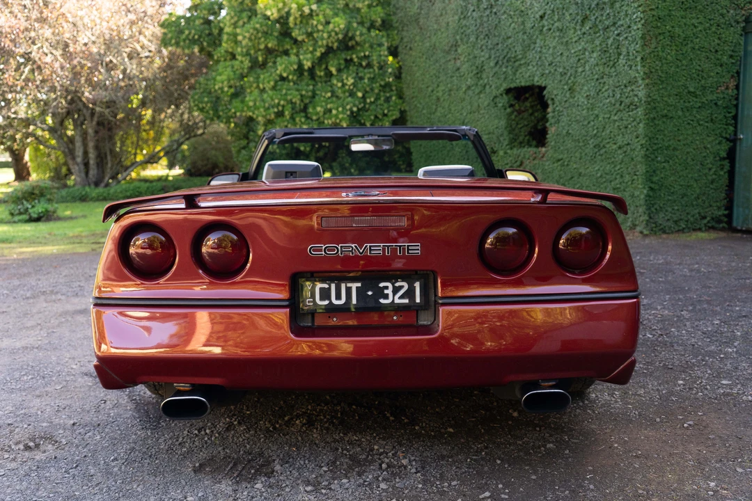 1987 Chevrolet Corvette C4 - Image 16 of 31