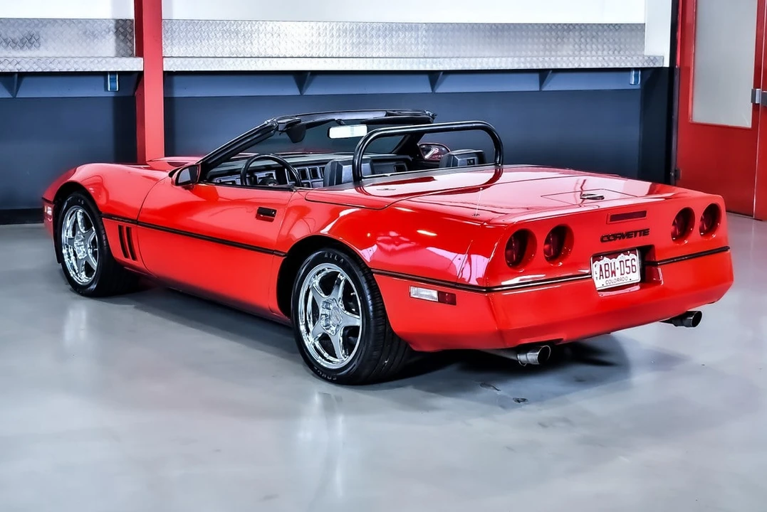 1987 Chevrolet Corvette C4 - Image 18 of 30