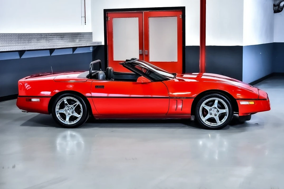 1987 Chevrolet Corvette C4 - Image 10 of 30