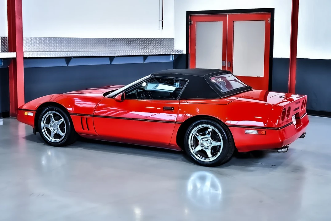 1987 Chevrolet Corvette C4 - Image 28 of 30
