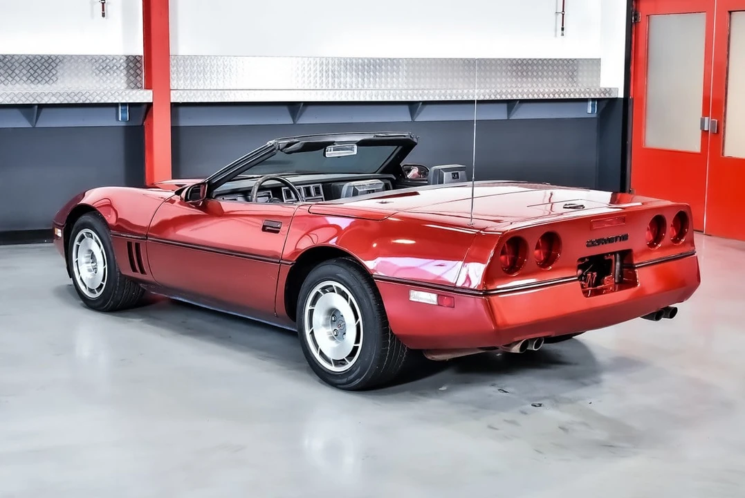 1987 Chevrolet Corvette C4 - Image 17 of 30