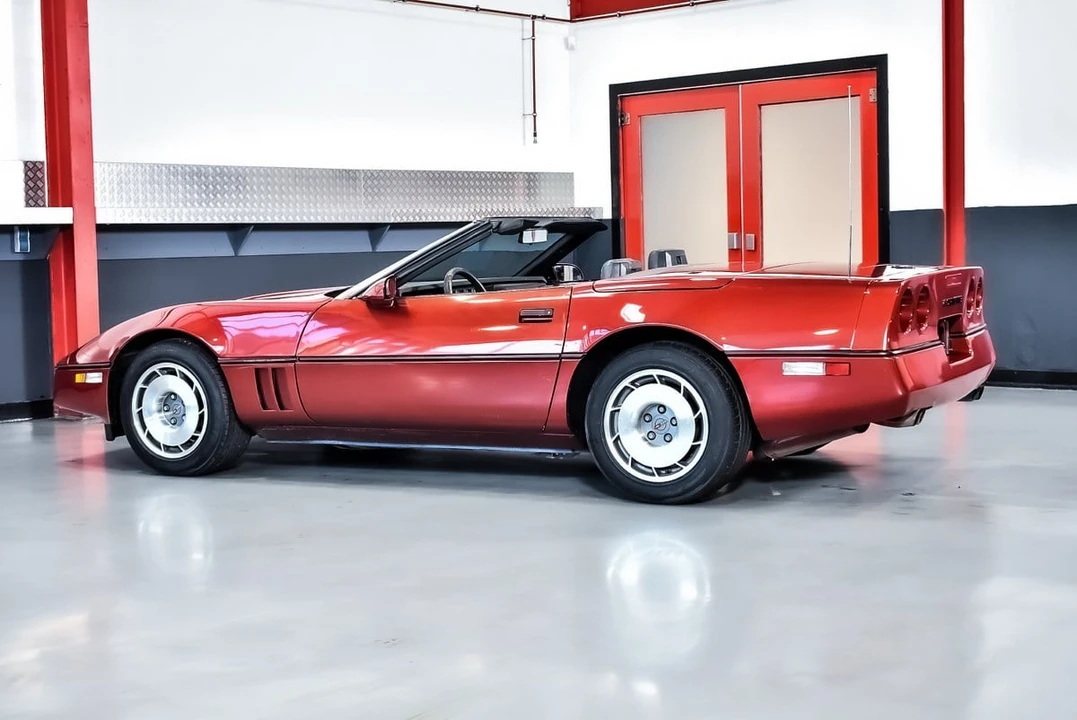 1987 Chevrolet Corvette C4 - Image 20 of 30