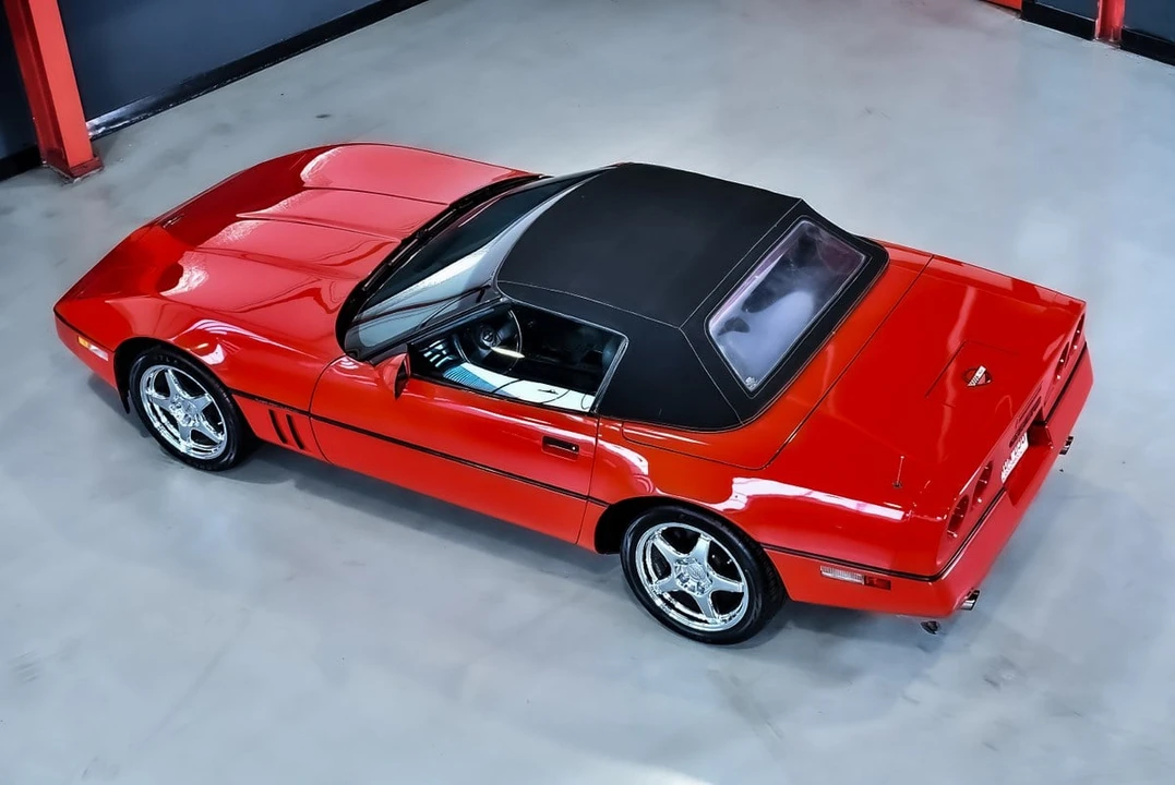 1987 Chevrolet Corvette C4 - Image 29 of 30