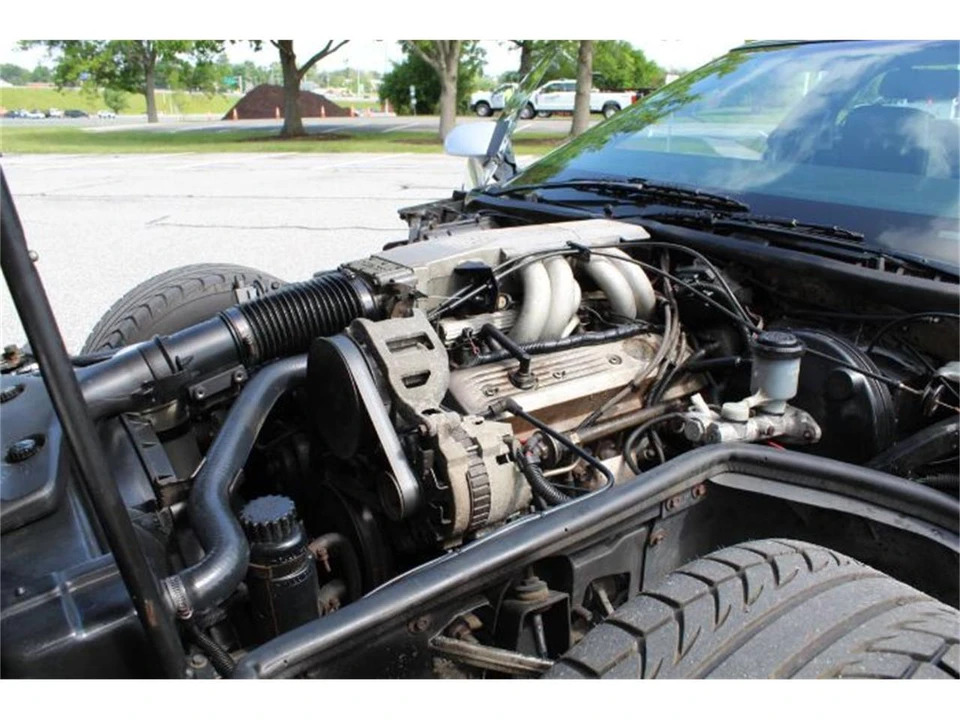 1987 Chevrolet Corvette C4 - Image 23 of 23