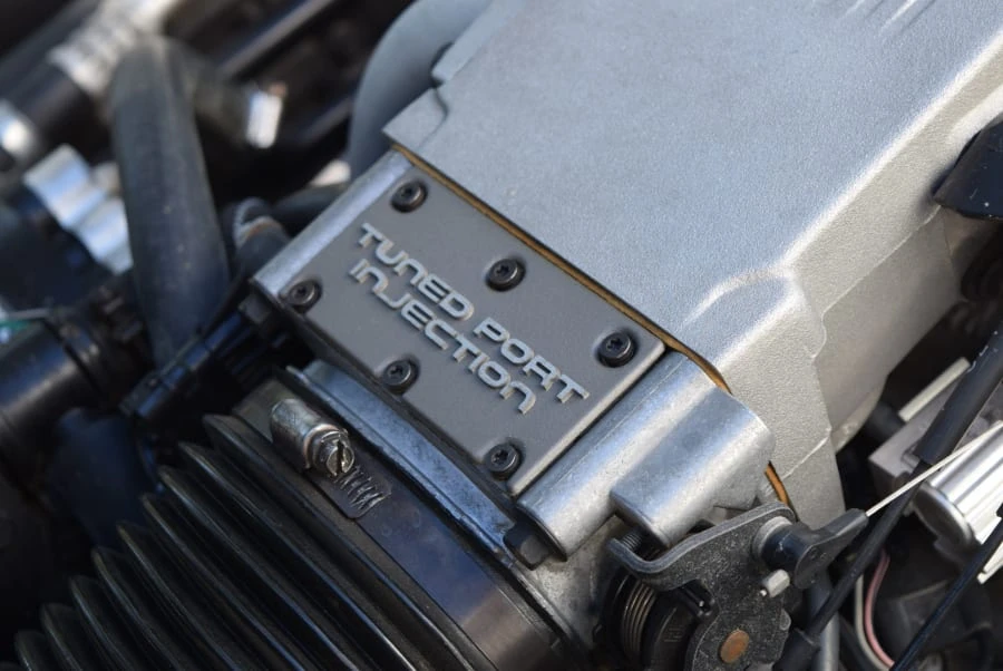 1987 Chevrolet Corvette C4 - Image 6 of 11