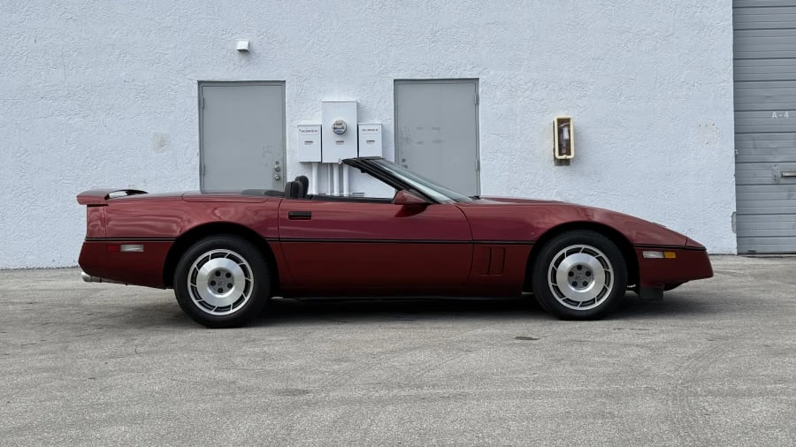 1987 Chevrolet Corvette C4 - Image 9 of 28
