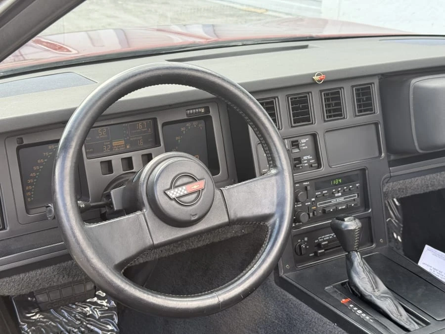 1987 Chevrolet Corvette C4 - Image 10 of 28