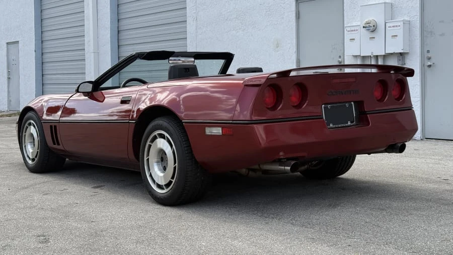 1987 Chevrolet Corvette C4 - Image 7 of 28