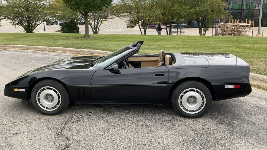 1987 Chevrolet Corvette C4 - Image 2 of 11