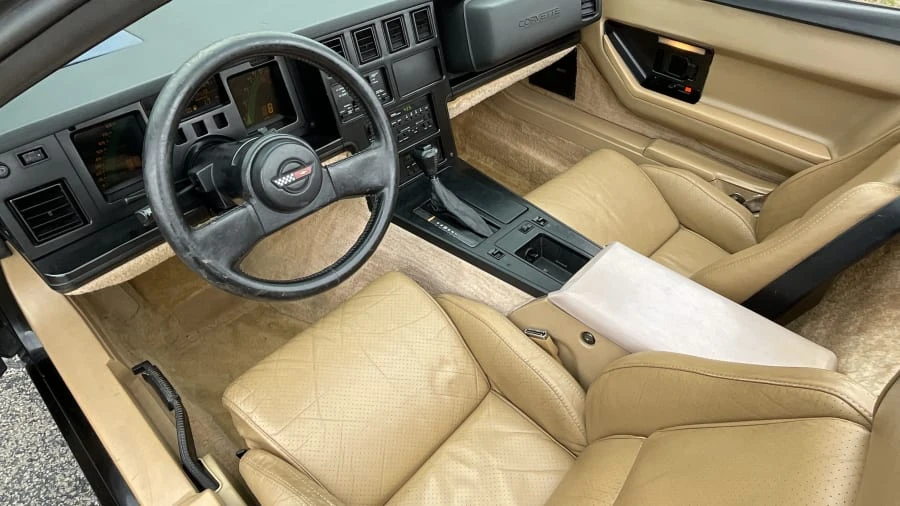 1987 Chevrolet Corvette C4 - Image 3 of 11