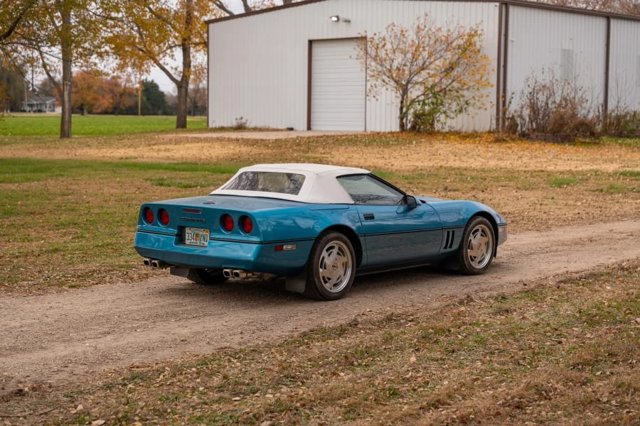 1987 Chevrolet Corvette C4 - Image 3 of 14