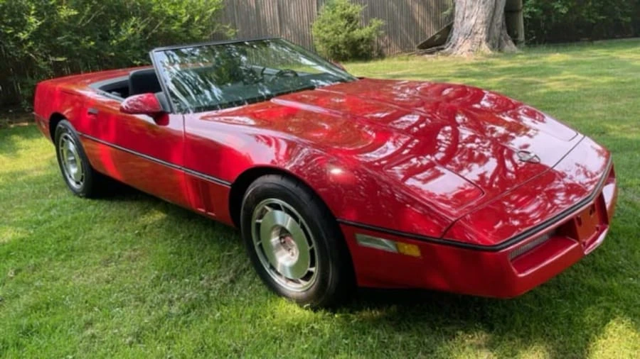 1987 Chevrolet Corvette C4 - Image 15 of 28