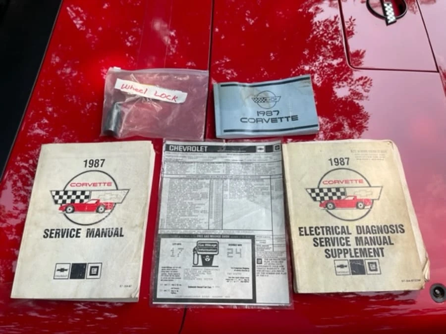 1987 Chevrolet Corvette C4 - Image 28 of 28