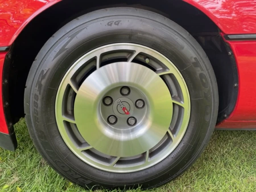 1987 Chevrolet Corvette C4 - Image 16 of 28