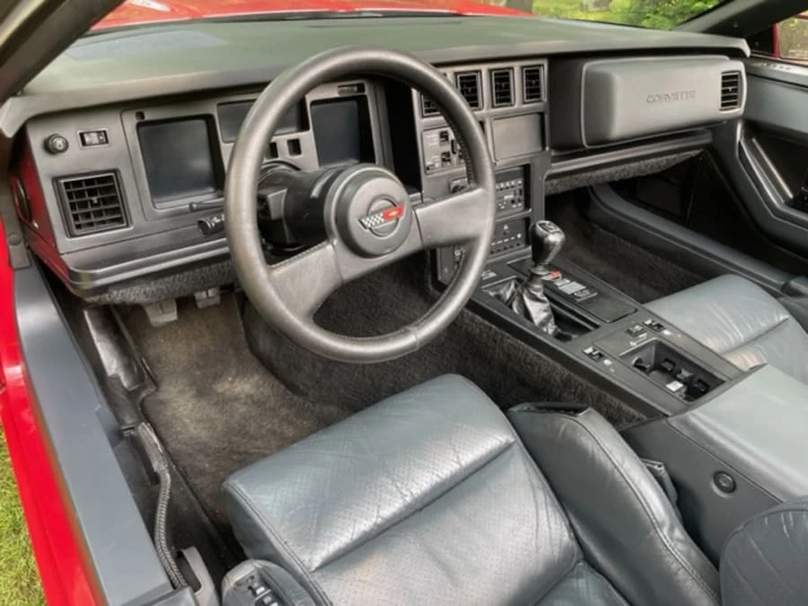 1987 Chevrolet Corvette C4 - Image 21 of 28