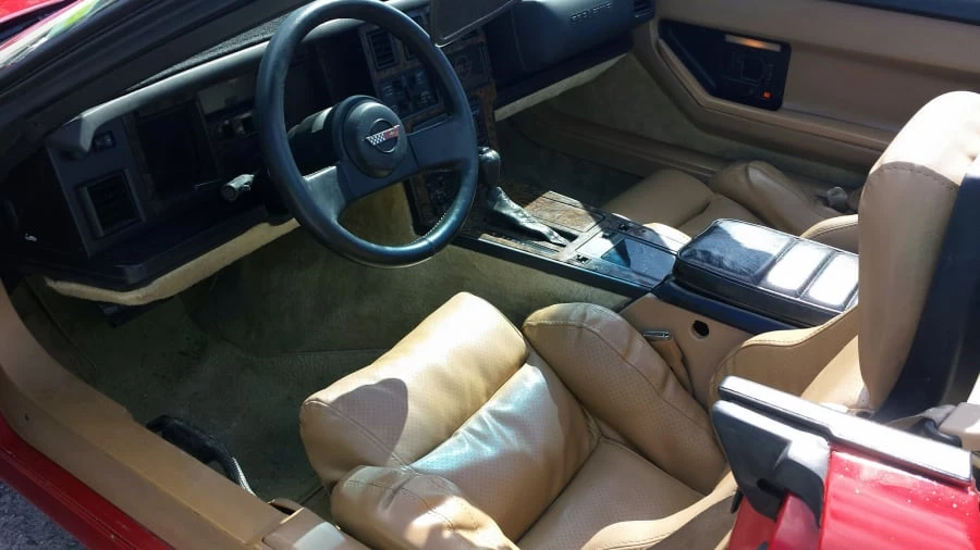 1987 Chevrolet Corvette C4 - Image 3 of 5