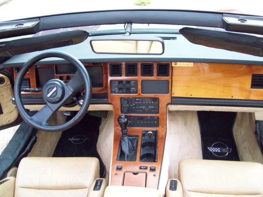1987 Chevrolet Corvette C4 - Image 4 of 8