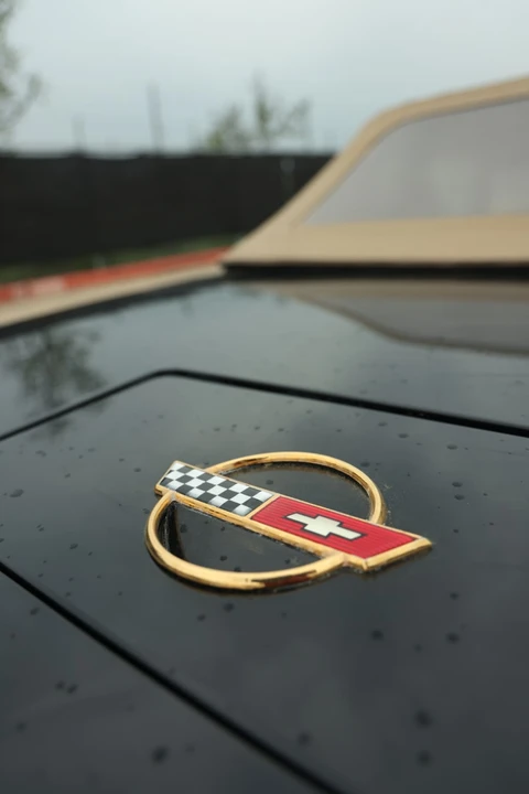 1987 Chevrolet Corvette C4 - Image 10 of 25