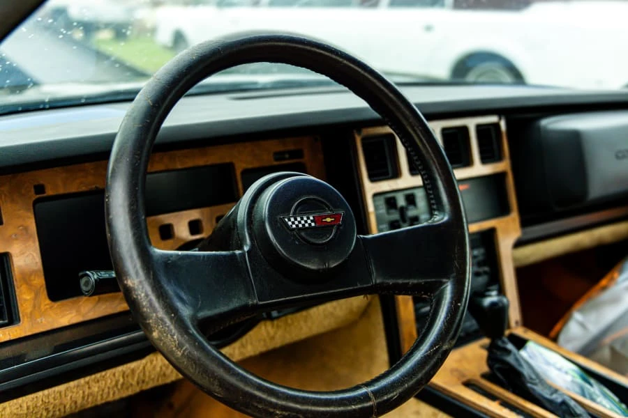 1987 Chevrolet Corvette C4 - Image 15 of 25