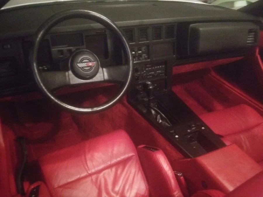 1987 Chevrolet Corvette C4 - Image 7 of 23