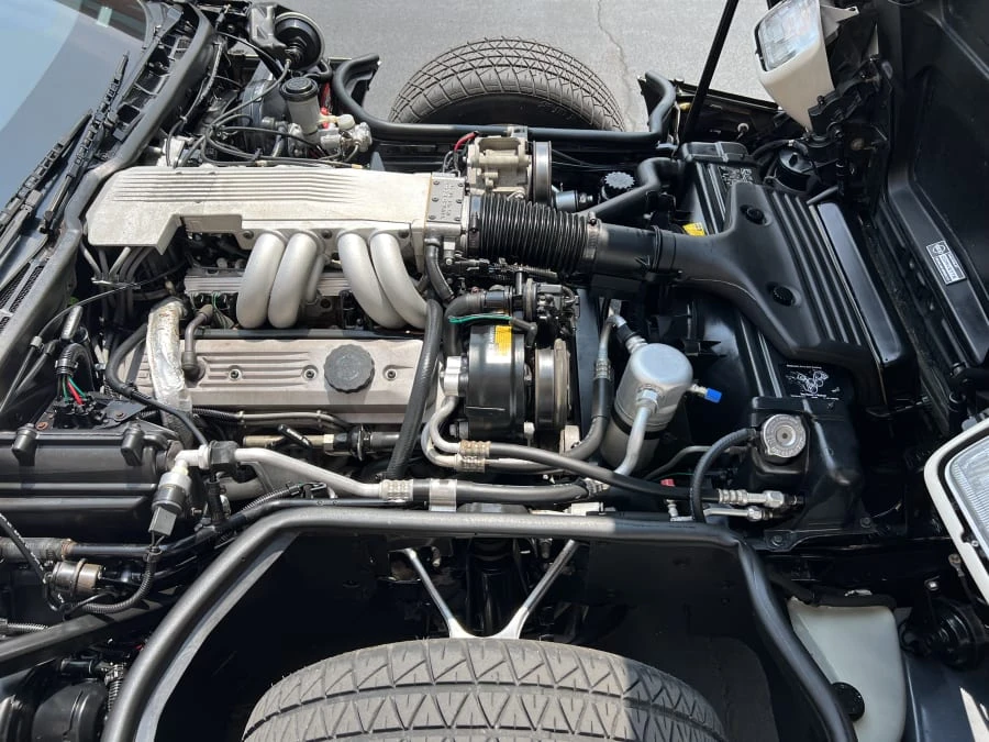 1987 Chevrolet Corvette C4 - Image 9 of 10