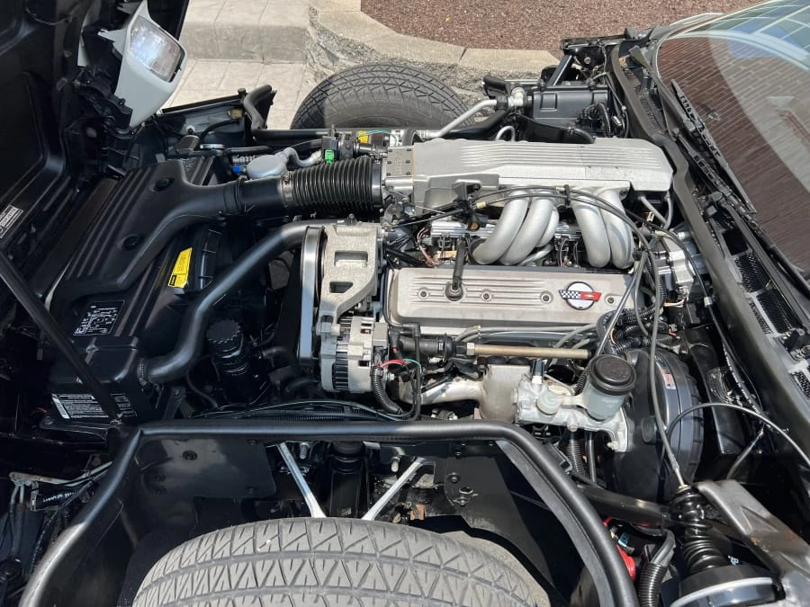 1987 Chevrolet Corvette C4 - Image 10 of 10