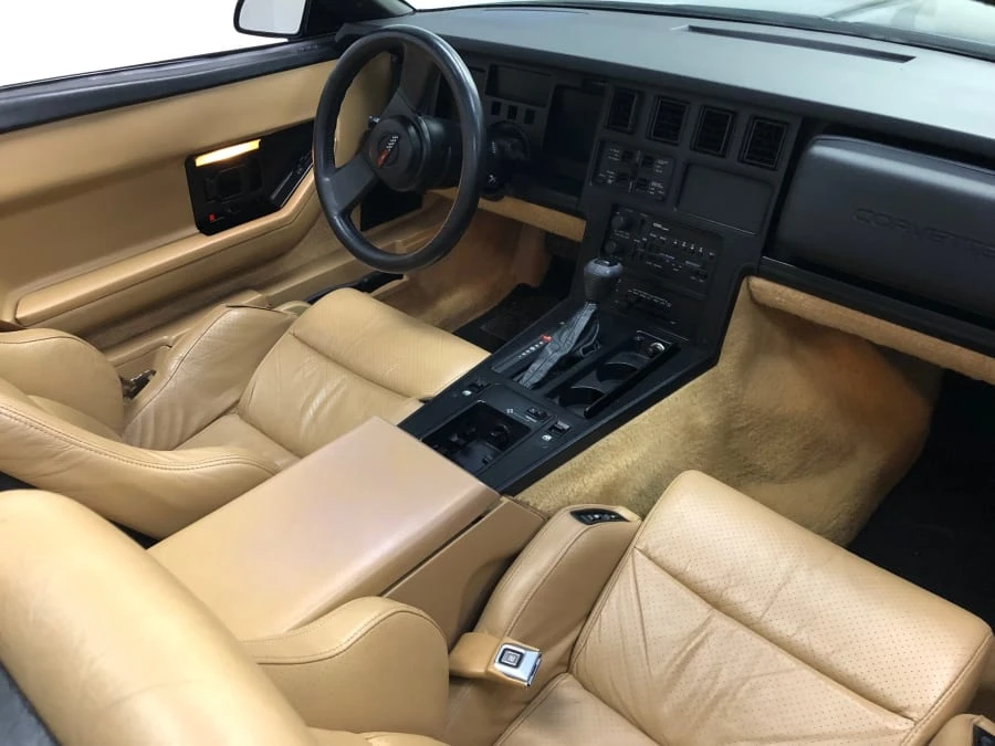 1987 Chevrolet Corvette C4 - Image 4 of 8