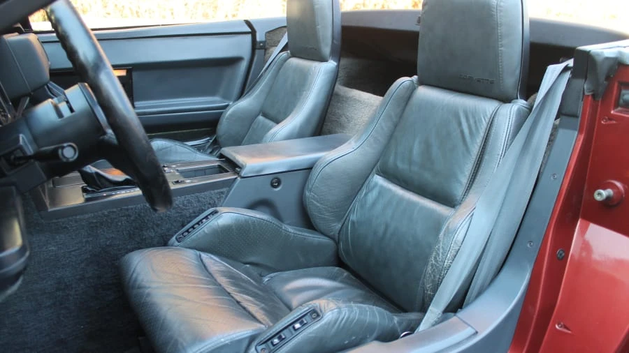 1987 Chevrolet Corvette C4 - Image 3 of 10