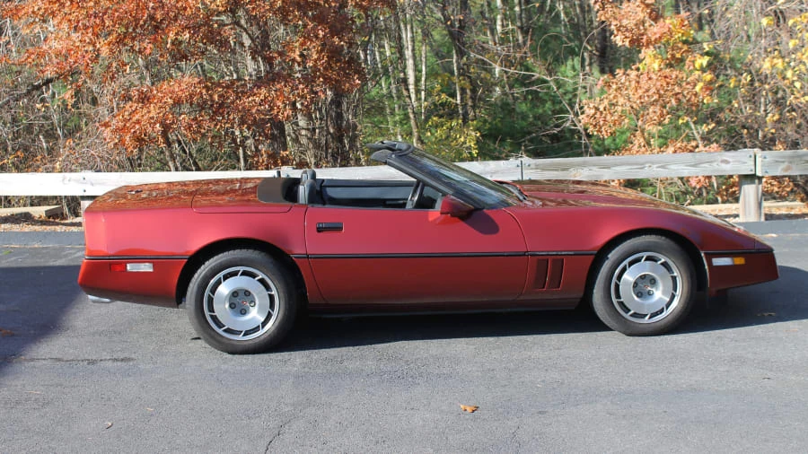 1987 Chevrolet Corvette C4 - Image 8 of 10