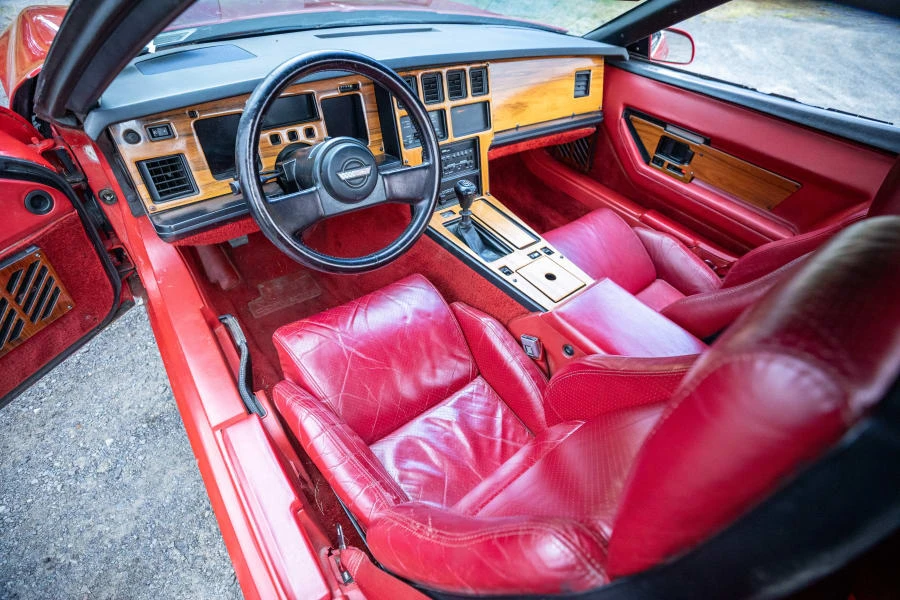 1987 Chevrolet Corvette C4 - Image 19 of 26