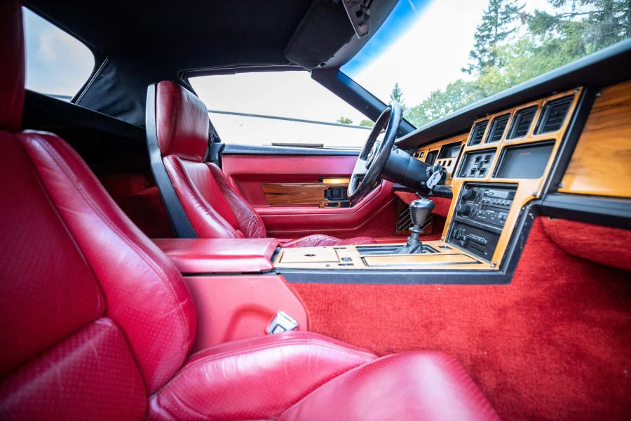1987 Chevrolet Corvette C4 - Image 17 of 26