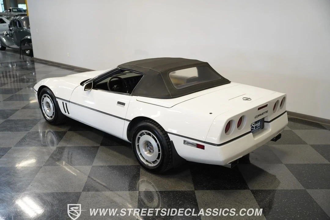 1987 Chevrolet Corvette C4 - Image 11 of 12