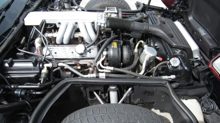 1987 Chevrolet Corvette C4 - Image 6 of 7