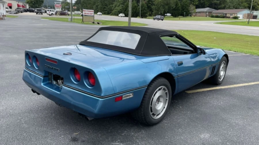 1987 Chevrolet Corvette C4 - Image 7 of 11