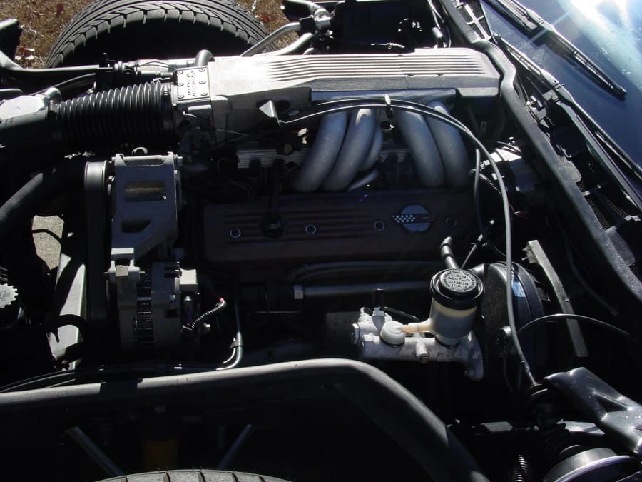 1987 Chevrolet Corvette C4 - Image 5 of 8