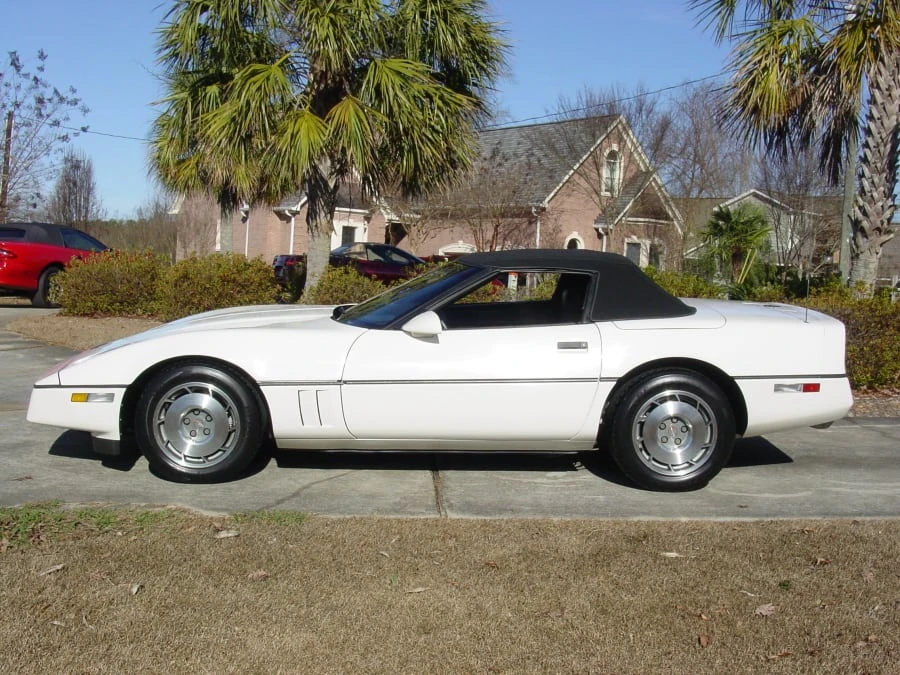 1987 Chevrolet Corvette C4 - Image 7 of 8