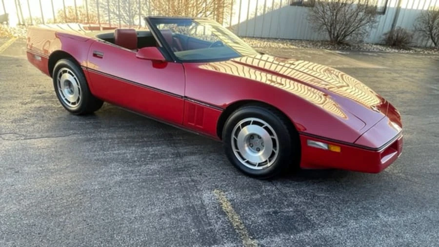 1987 Chevrolet Corvette C4 - Image 2 of 14