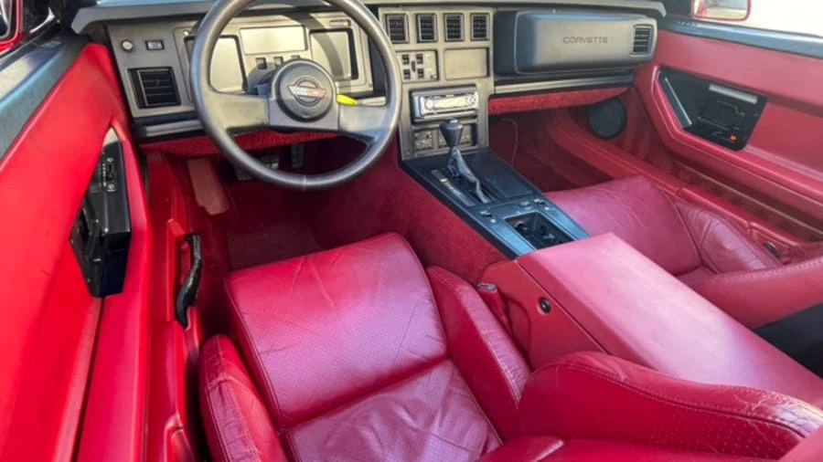 1987 Chevrolet Corvette C4 - Image 4 of 14