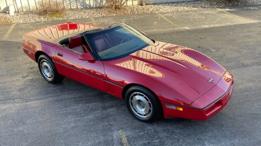 1987 Chevrolet Corvette C4 - Image 13 of 14
