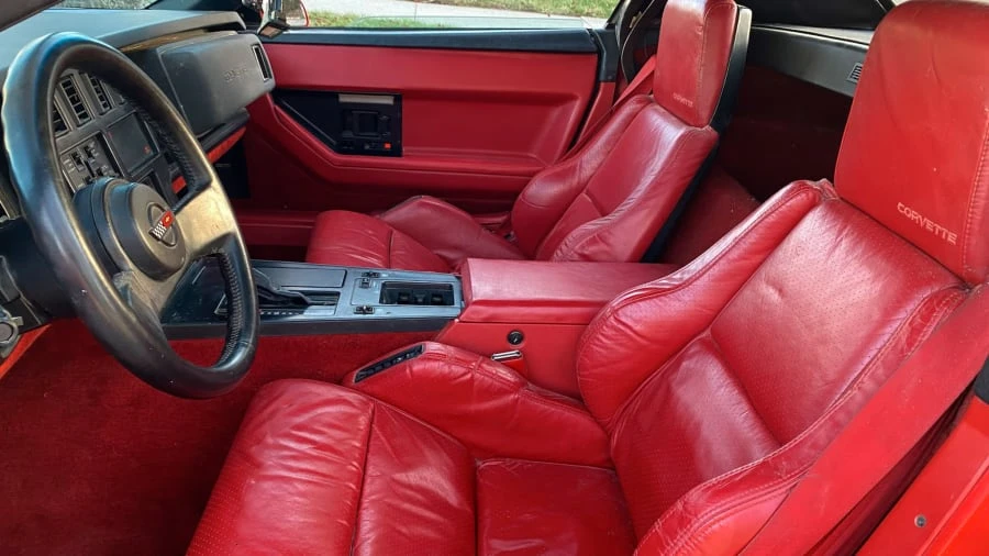 1987 Chevrolet Corvette C4 - Image 4 of 11
