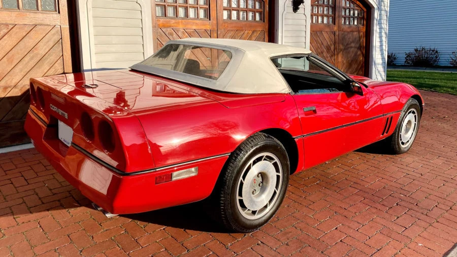1987 Chevrolet Corvette C4 - Image 3 of 11