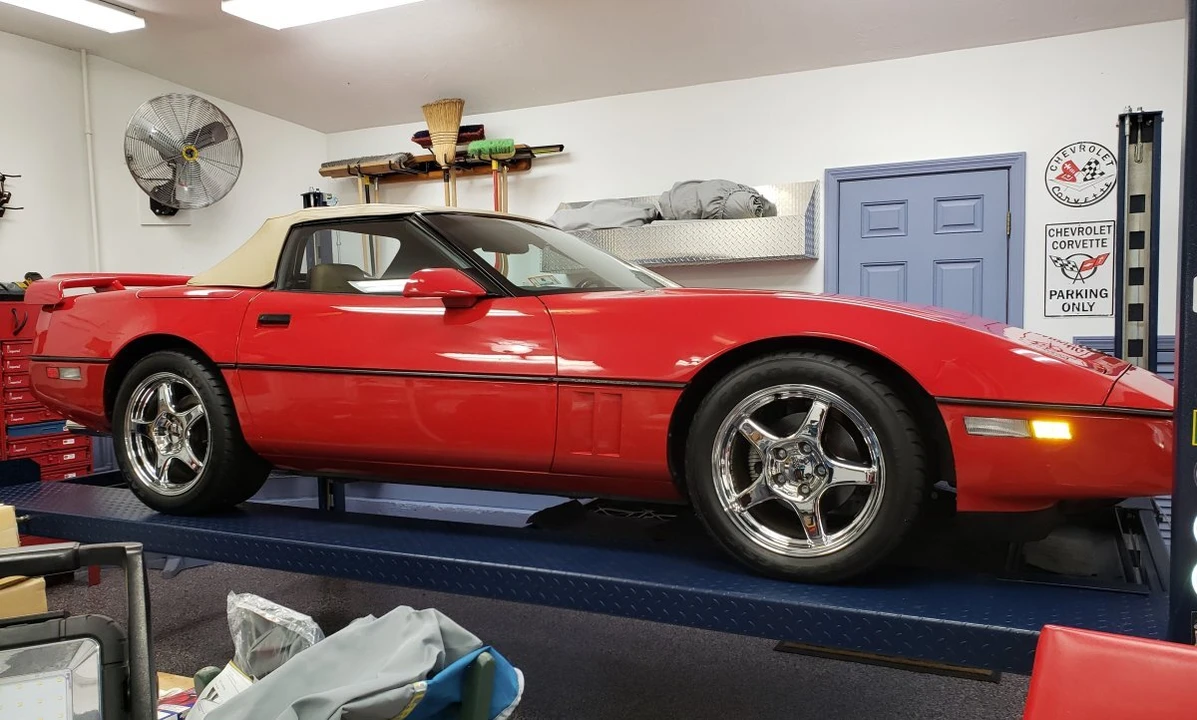 1987 Chevrolet Corvette C4 - Image 2 of 31