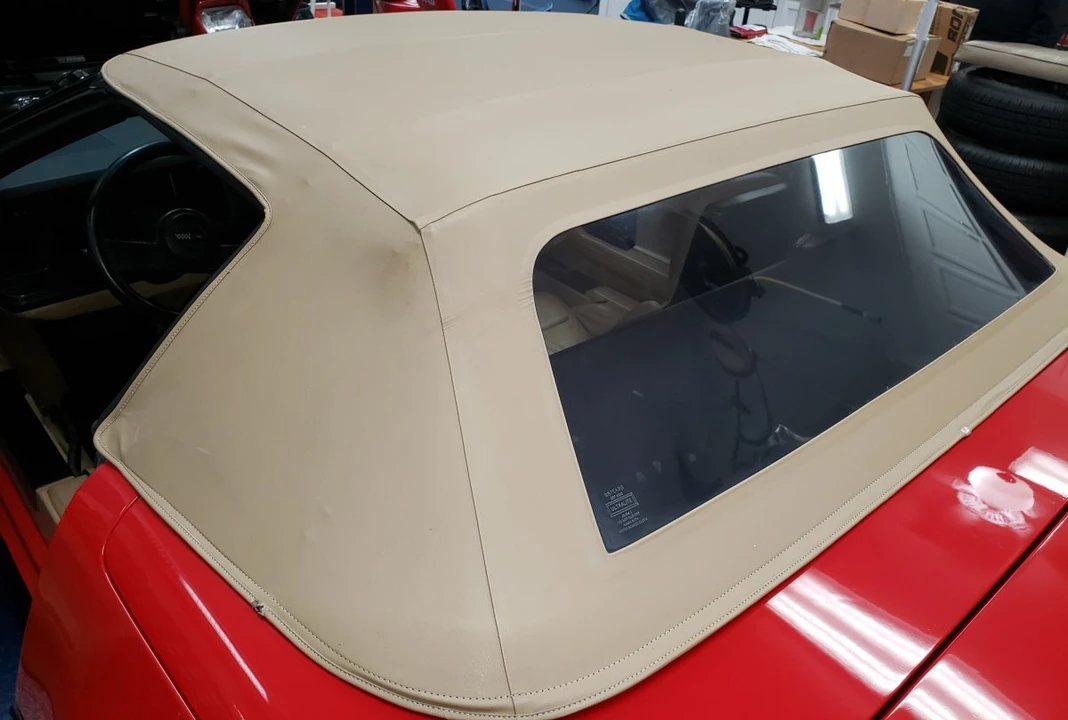 1987 Chevrolet Corvette C4 - Image 24 of 31