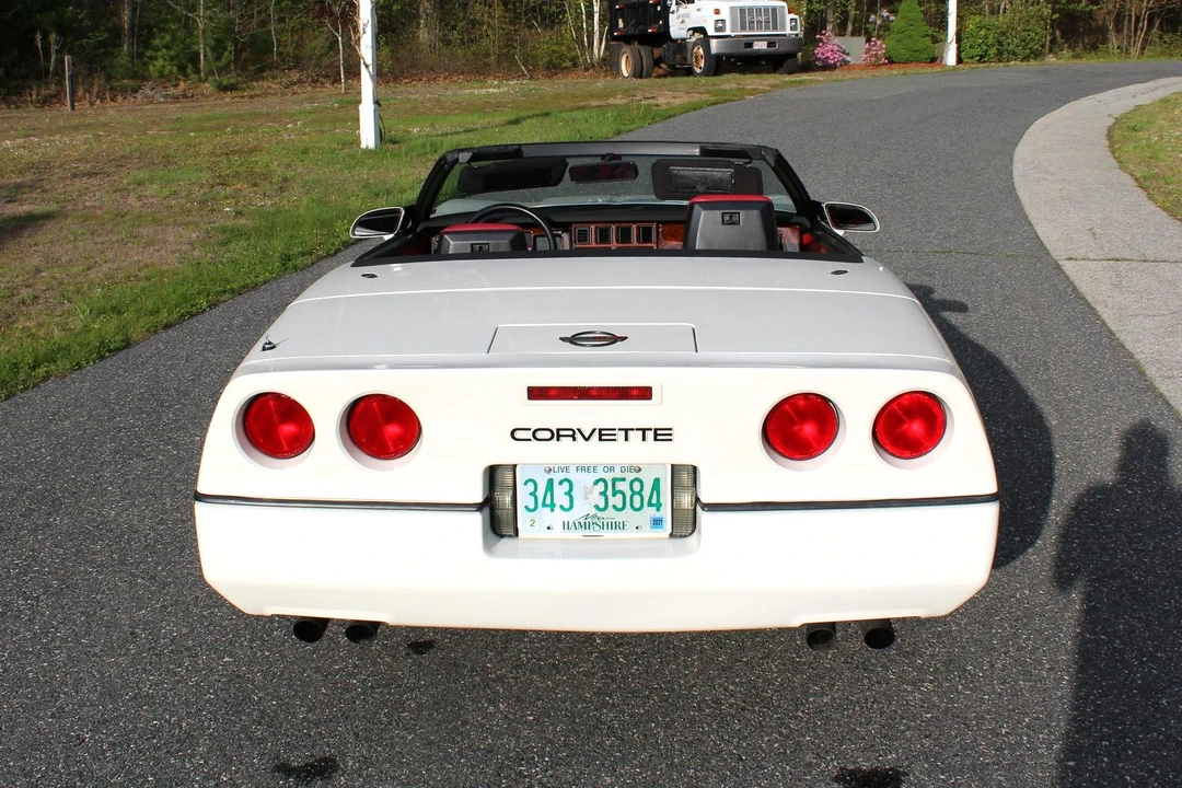 1987 Chevrolet Corvette C4 - Image 5 of 5