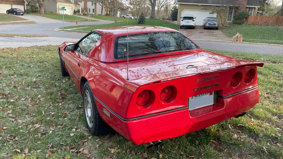 1987 Chevrolet Corvette C4 - Image 11 of 27