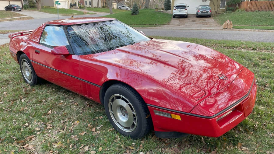 1987 Chevrolet Corvette C4 - Image 13 of 27
