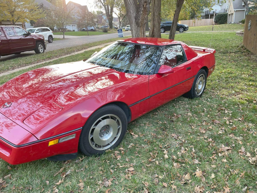 1987 Chevrolet Corvette C4 - Image 17 of 27