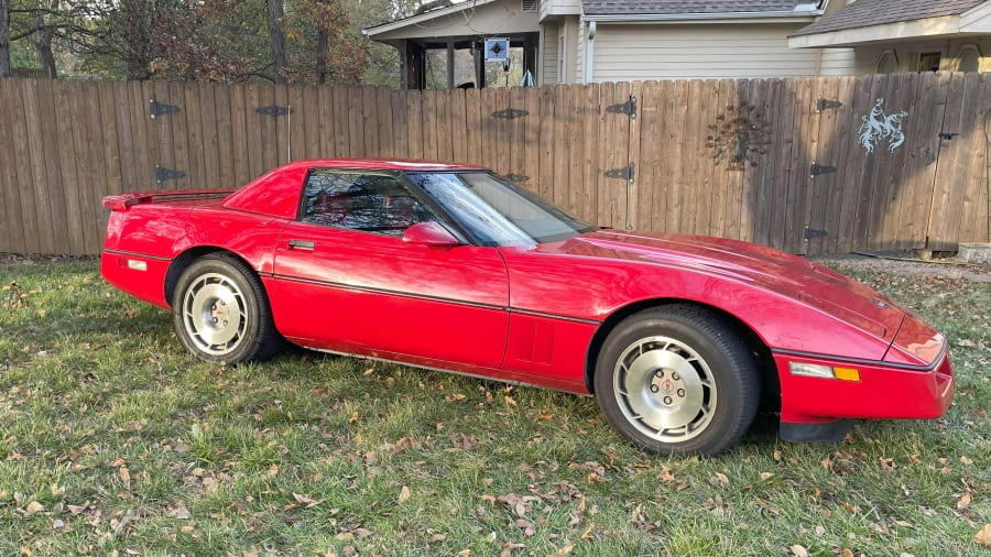 1987 Chevrolet Corvette C4 - Image 15 of 27